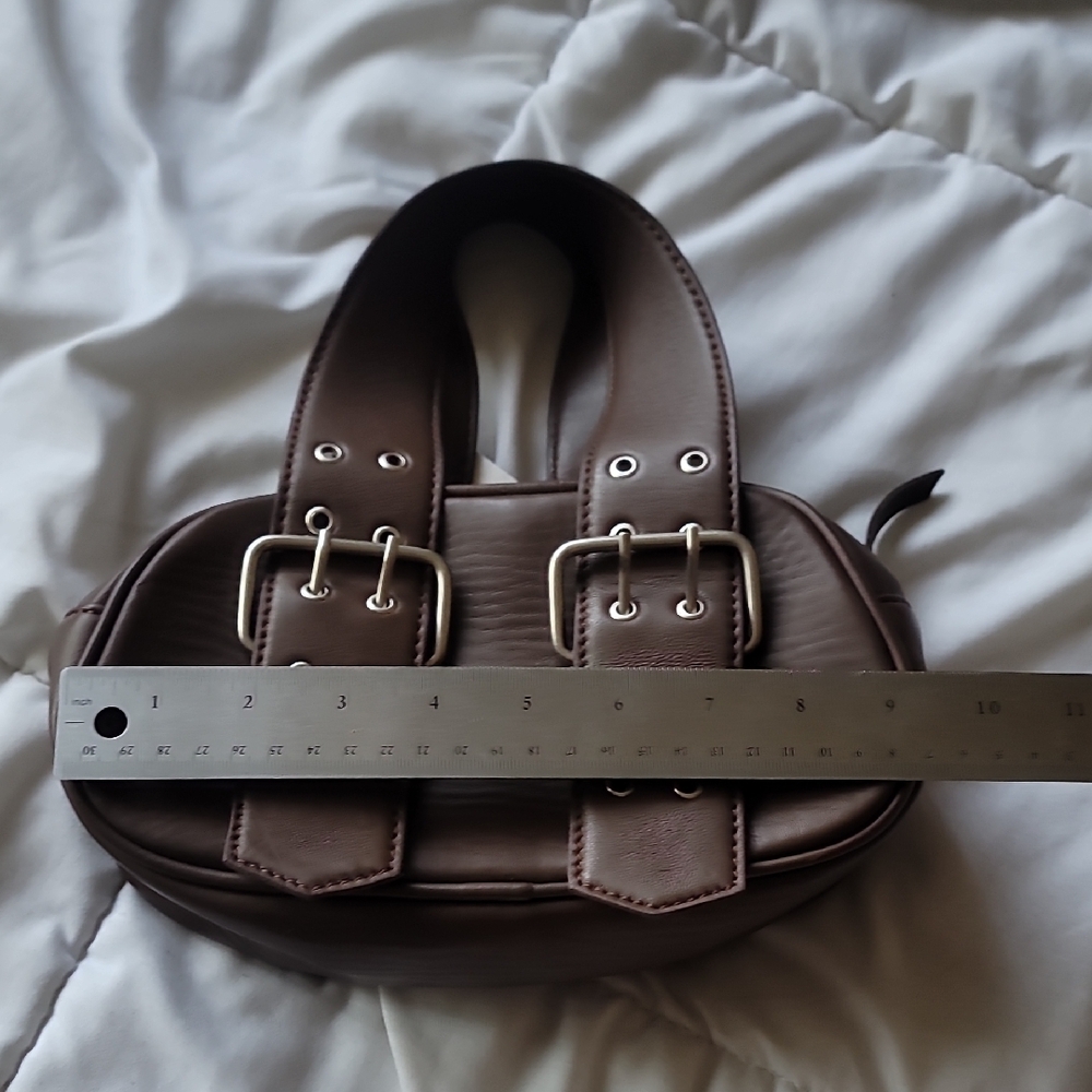 Free Peopel Small Bowling Bag - Picture 9 of 11